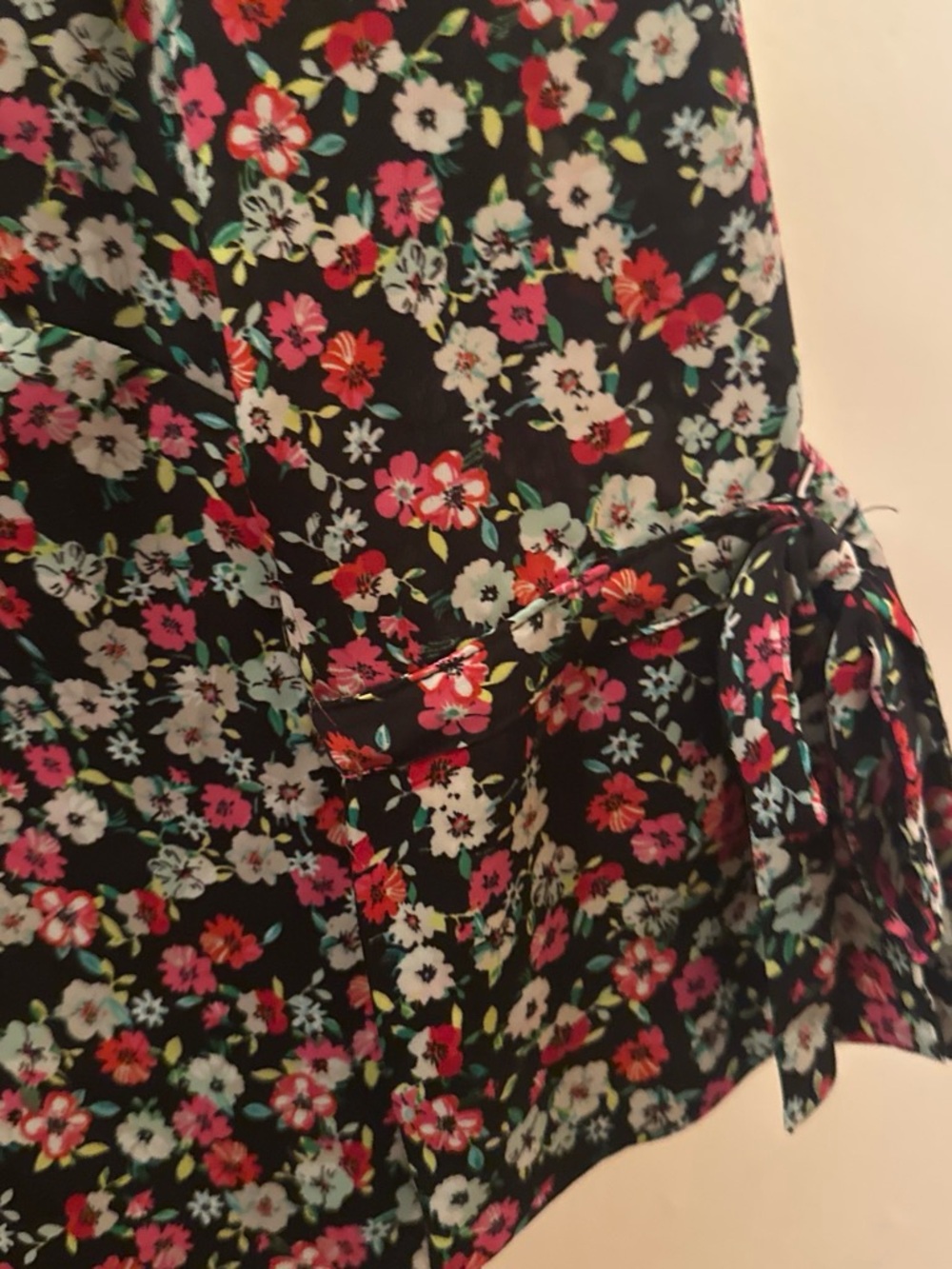 H&M Black Floral Tie-Waist Mini Dress